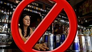 Londra all'ultima pinta. Il Coronavirus chiude i pub