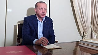 Erdoğan'dan 65 yaş üstü vatandaşlara çağrı: Dışarı çıkmayın evinizde oturun