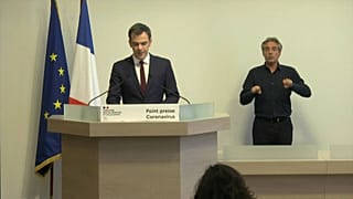 La France commande plus de 250 millions de masques, la suite du confinement en réflexion