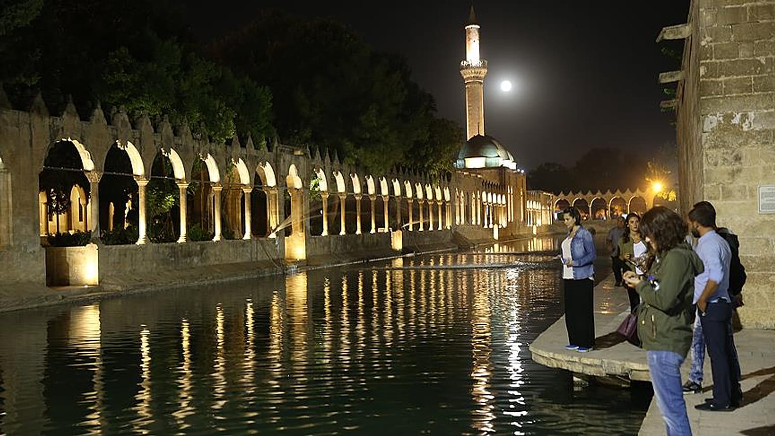 Kadınlar Covid-19 salgınında erkeklerden daha endişeli, beslenme daha önemli hale geldi | Araştırma
