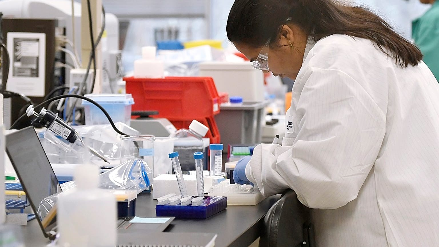 Virus Outbreak Connecticut