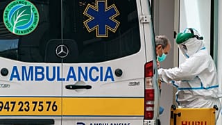 Une ambulance à Burgos, dans le nord de l'Espagne, le 23 mars 2020.