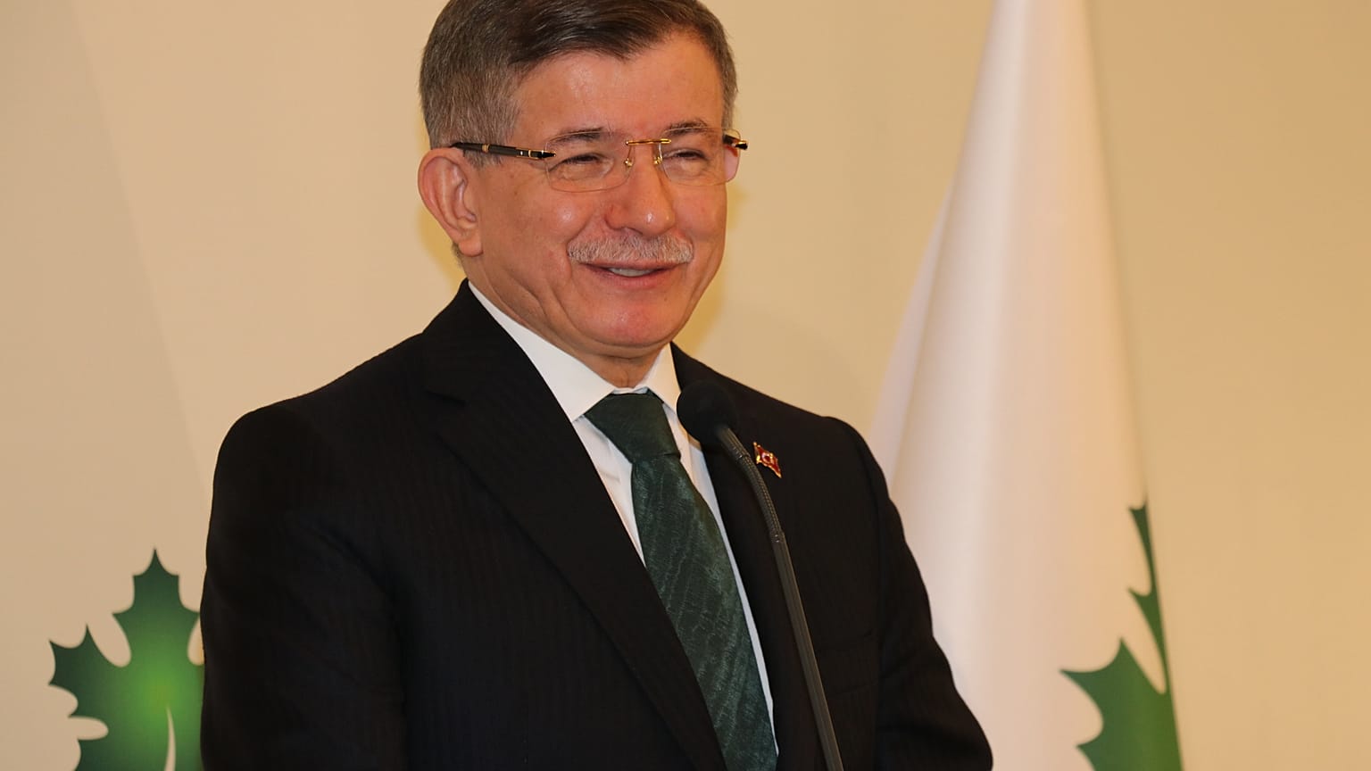 Gelecek Partisi Genel Başkanı Ahmet Davutoğlu