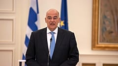 Δένδιας: Απαράδεκτη για όλους η εργαλειοποίηση μεταναστών και προσφύγων