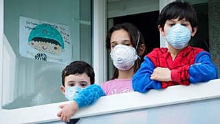 "Pandemia está a acelerar", alerta OMS