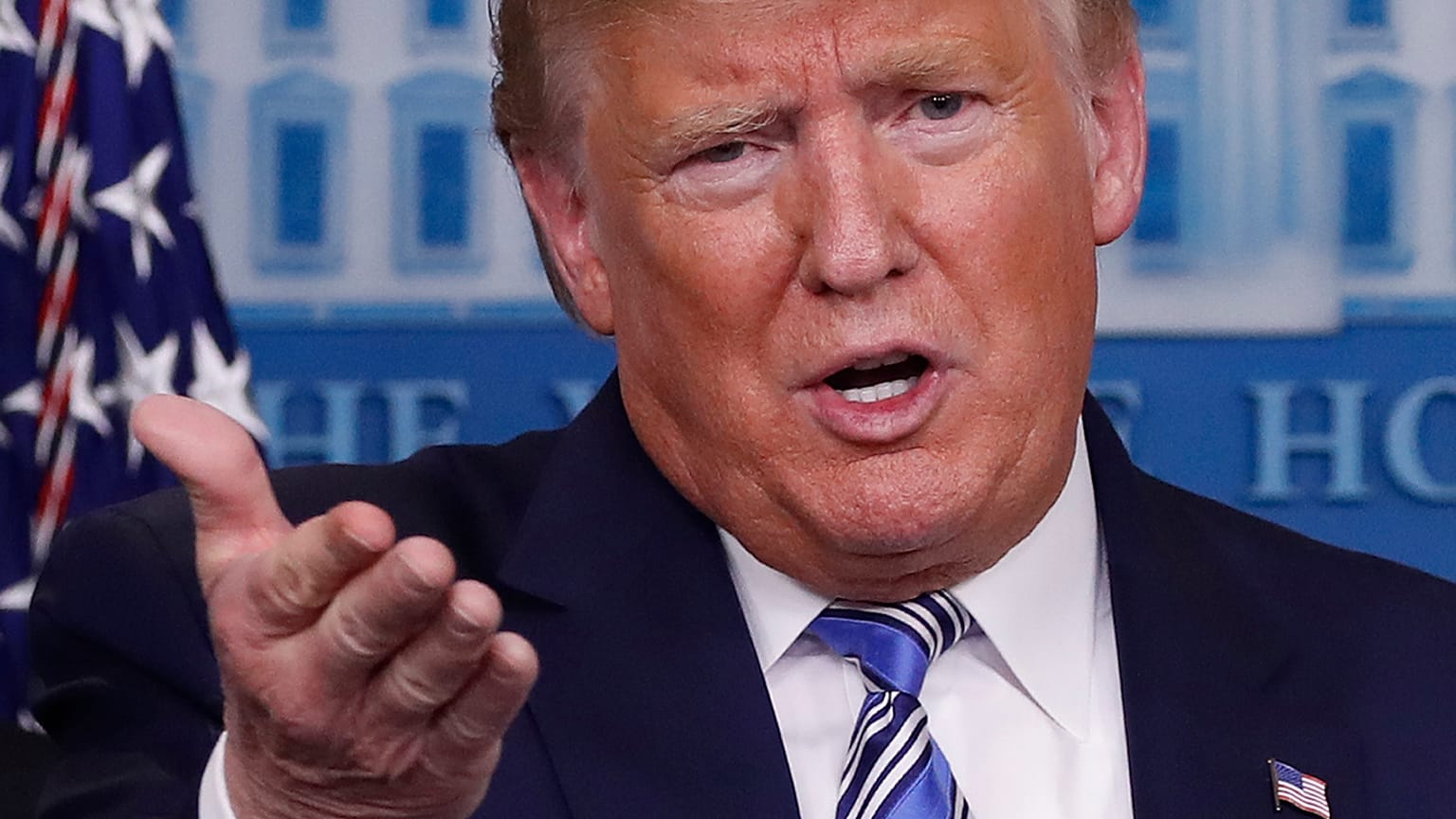 Coronavirus. Trump: il rimedio è peggio del male