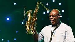 Manu Dibango, le 29 juin 2018 à Abidjan.