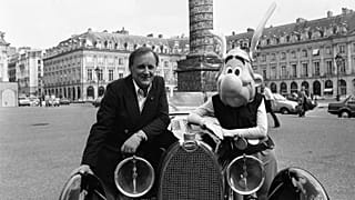 Albert Uderzo és legendás karaktere 1985-ben