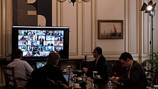 Eλλάδα: Το πρώτο υπουργικό με τηλεδιάσκεψη