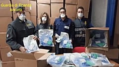 Coronavirus: la Finanza ha sequestrato migliaia di componenti per respiratori destinati alla Grecia