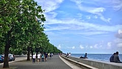 Blue skies on the Marina Drive, Mumbai, India