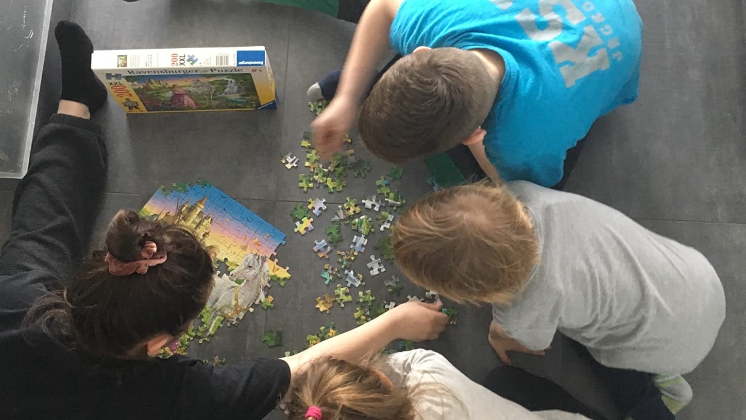 Május 1 - a Nagy Játéknap, játsszon egyszerre mindenki otthon
