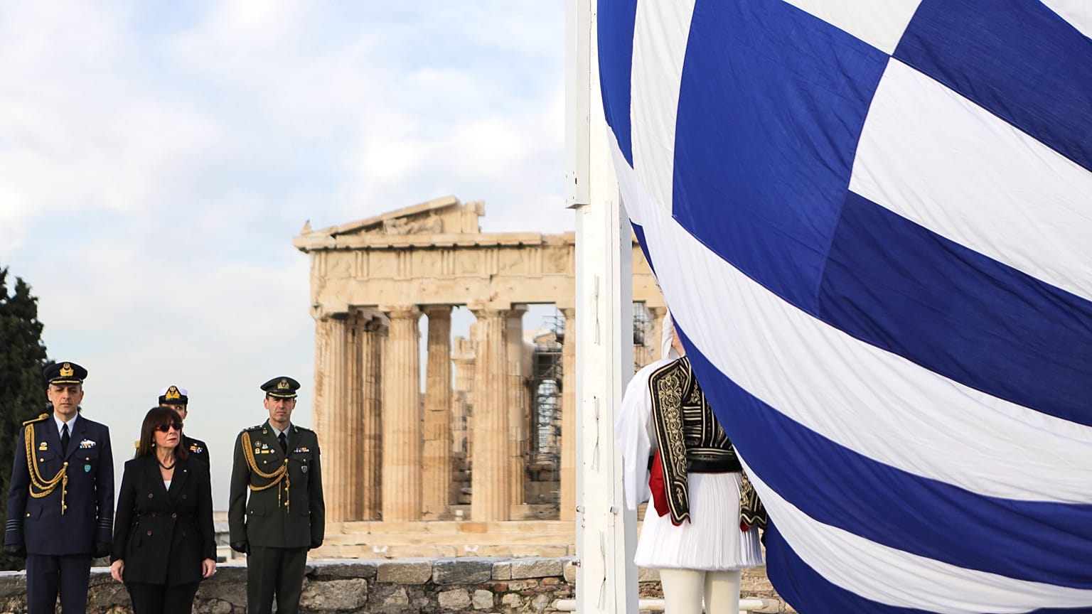 Σακελλαροπούλου: Η 25η Μαρτίου μας διδάσκει ότι το «εμείς» πρέπει να μπει πριν από το «εγώ»