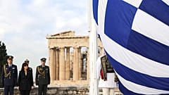 Σακελλαροπούλου: Η 25η Μαρτίου μας διδάσκει ότι το «εμείς» πρέπει να μπει πριν από το «εγώ»