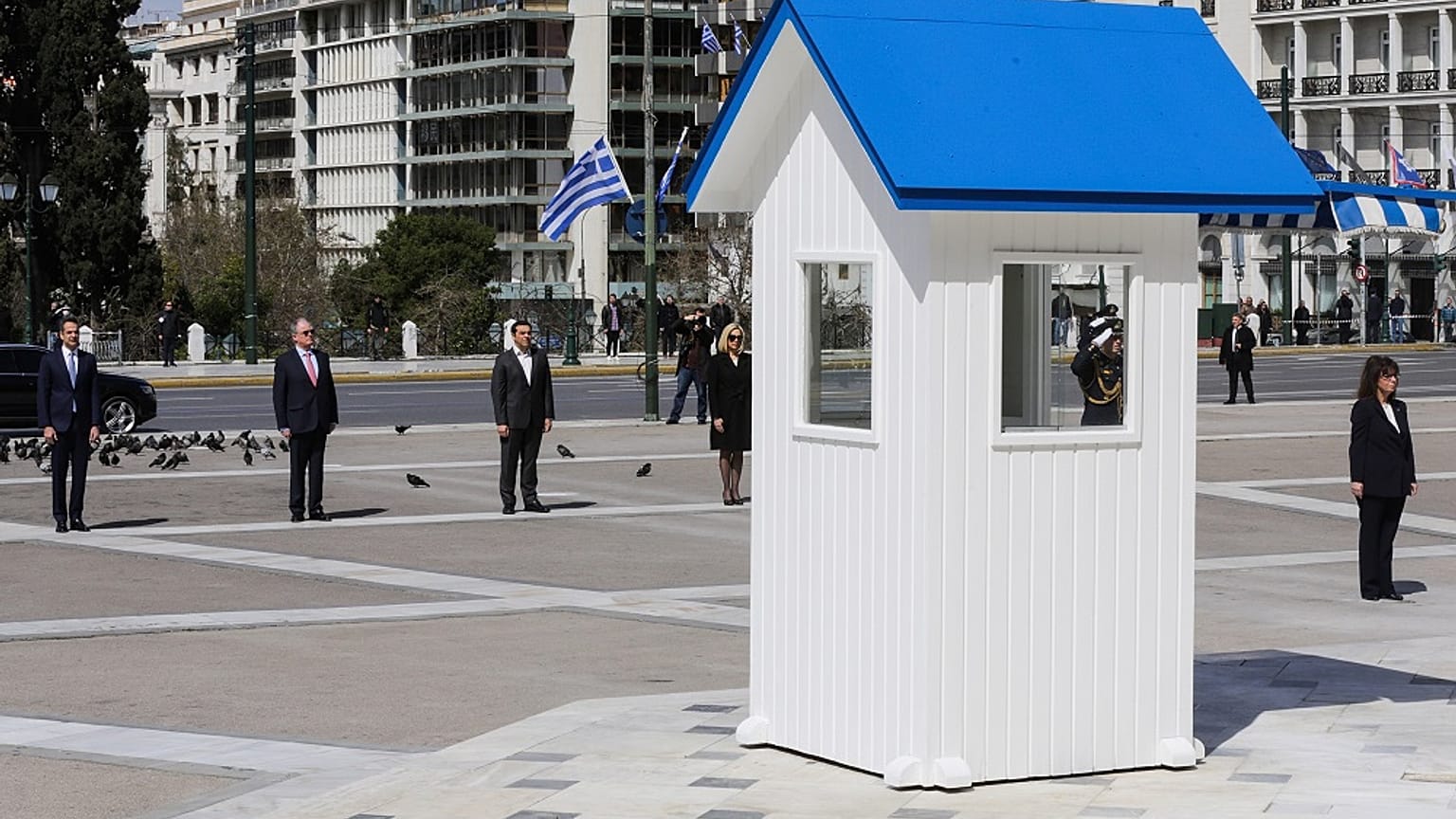 ΕΟΡΤΑΣΜΟΣ 25ης ΜΑΡΤΙΟΥ ΚΑΤΑΘΕΣΗ ΣΤΕΦΑΝΟΥ ΣΤΟ ΜΝΗΜΕΙΟ ΤΟΥ ΑΓΝΩΣΤΟΥ ΣΤΡΑΤΙΩΤΗ