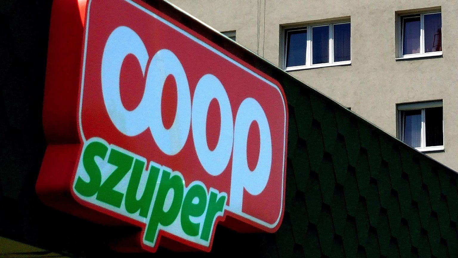 Katonai törzsek gyógyszergyáraknál, gázüzemeknél is