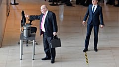 Wirtschaftshilfe: Bundesregierung schnürt 600-Milliarden-Paket und macht Schulden