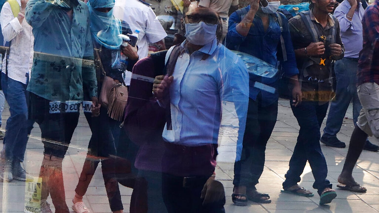 Koronavirüs salgını nedeniyle birçok ülkede milyonlarca kişi evlerine kapandı