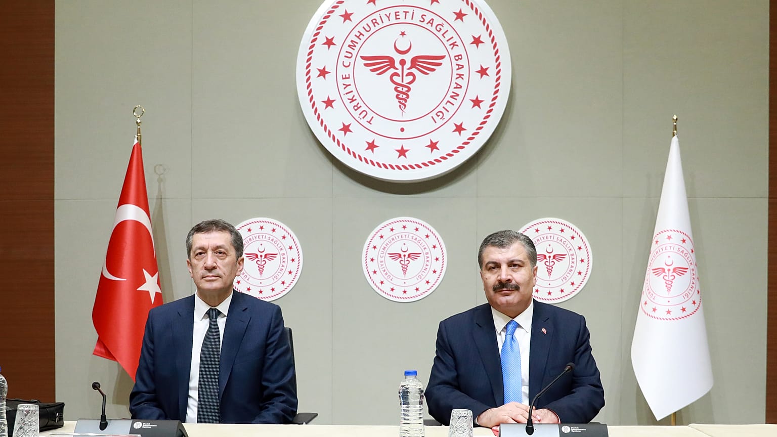 Sağlık Bakanı Fahrettin Koca ve Milli Eğitim Bakanı Ziya Selcuk 