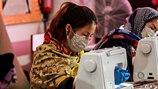 Yunanistan'da çalışan kadınlar