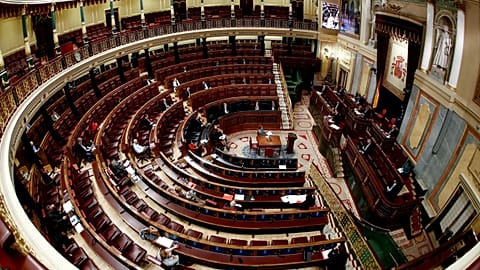 Spanien: Beifall für die Helfer in der Not