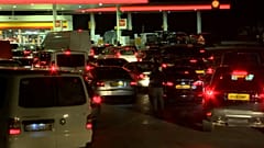 Stau an der österreichisch-ungarischen Grenze