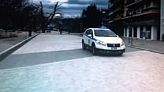 Διακινητές μεταναστών οδήγησαν αυτοκίνητο μέσα στην πλατεία Κομοτηνής