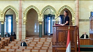 Varga: van időkorlát a felhatalmazási törvényben