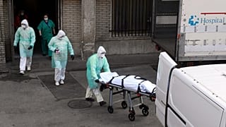 Fransa'da hiçbir hastalığı olmayan 16 yaşındaki genç kız Covid-19'dan hayatını kaybetti