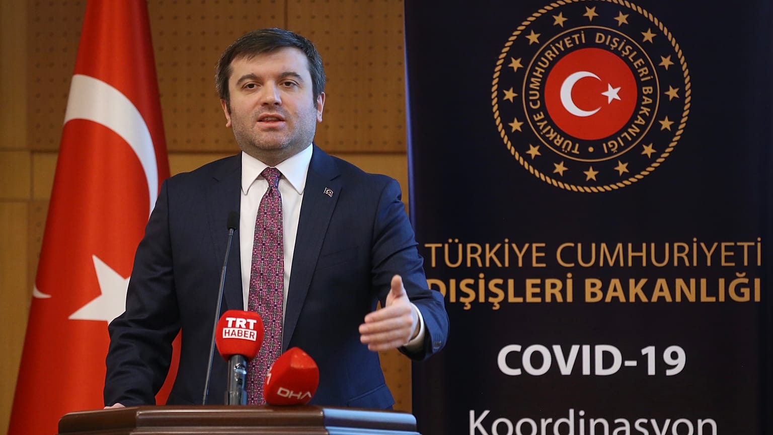 Dışişleri Bakanlığı Covid-19 Koordinasyon ve Destek Merkezi açılışı gerçekleştirildi. Dışişleri Bakan Yardımcısı Yavuz Selim Kıran burada konuşma yaptı.