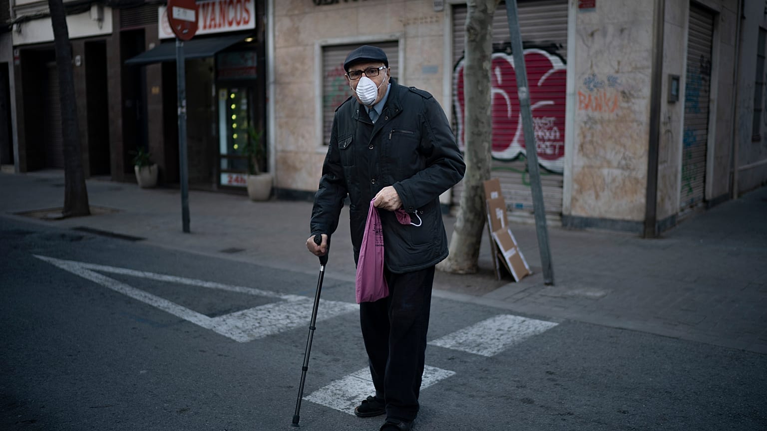 Ισπανία: 769 νεκροί σε ένα 24ωρο - Σχεδόν 8.000 τα νέα κρούσματα