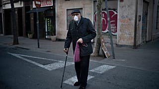 Covid-19: Espanha sofre recorde diário e aproxima-se dos 5.000 mortos