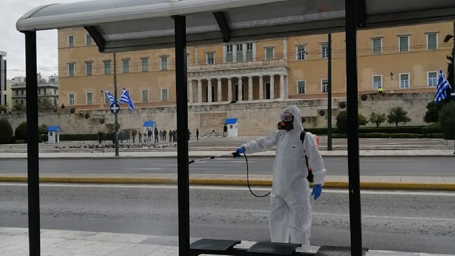 Ίδρυμα Μποδοσάκη: Δωρεά για την απολύμανση του Δήμου Αθηναίων