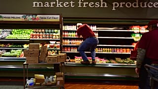 ABD'de bir market, müşterinin üzerine öksürdüğü 35 bin dolarlık ürünü Covid 19 şüphesiyle çöpe attı