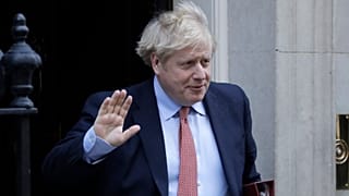 Борис Джонсон сообщил, что заразился коронавирусом