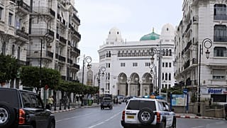 موقع الاحتجاجات الأسبوعية التي علقت وسط الجزائر لمكافحة انتشار وباء كوفيد-19 - 2020/03/20