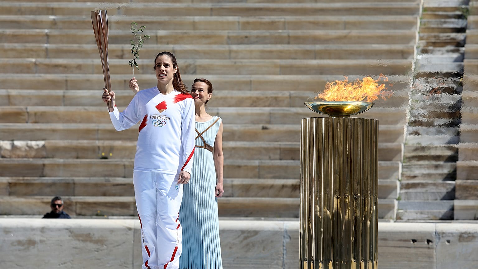 ΤΕΛΕΤΗ ΠΑΡΑΔΟΣΗΣ ΟΛΥΜΠΙΑΚΗΣ ΦΛΟΓΑΣ «ΤΟΚΥΟ 2020» ΚΑΛΛΙΜΑΡΜΑΡΟ
