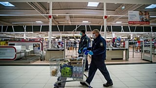 Polgárőrök segítik a járványhelyzet enyhítését