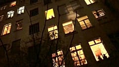 Nachbarschaftshilfe in Frankreich - Kino auf der Hauswand