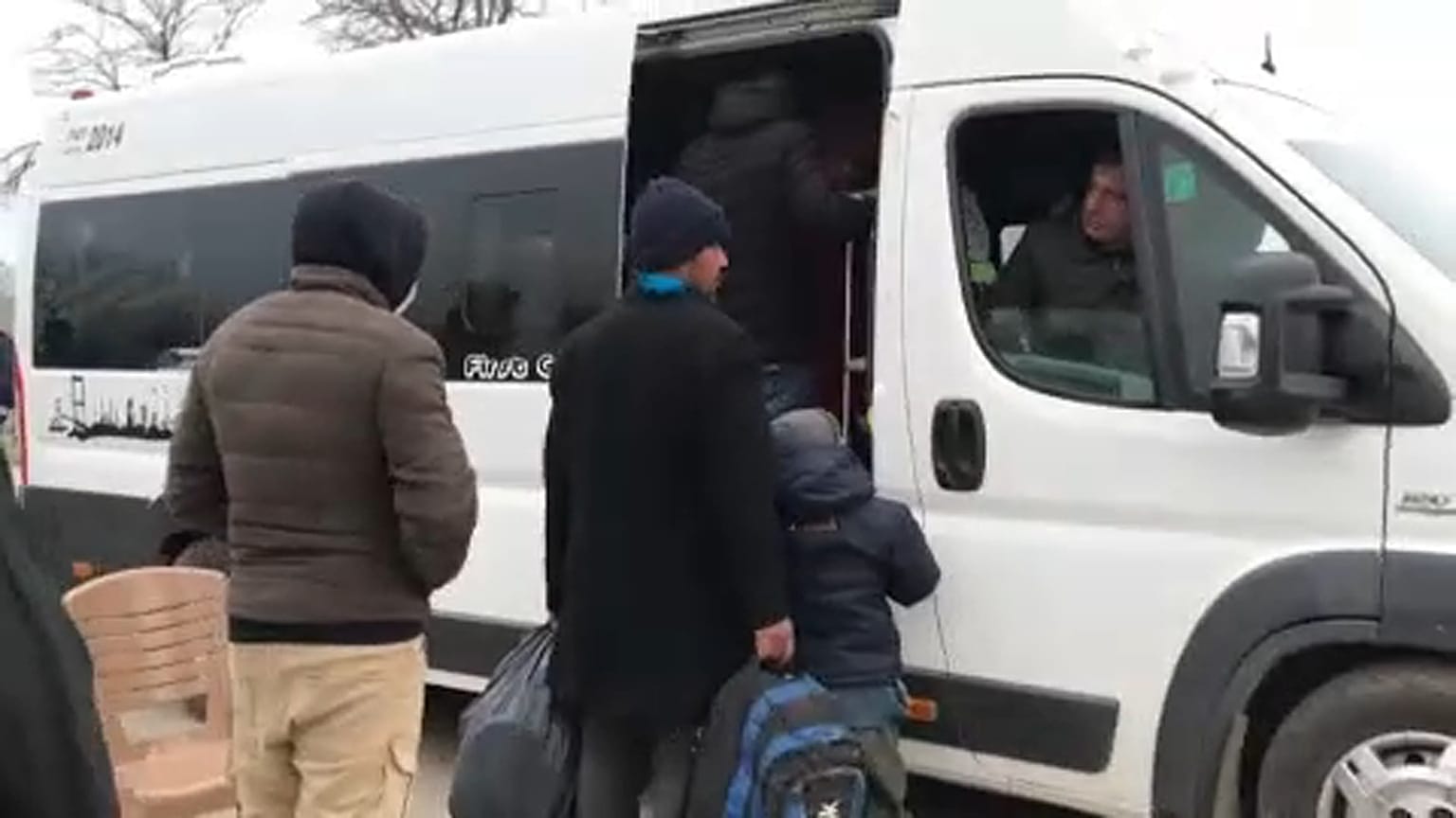 Elszállította a görög határról a migránsokat Törökország