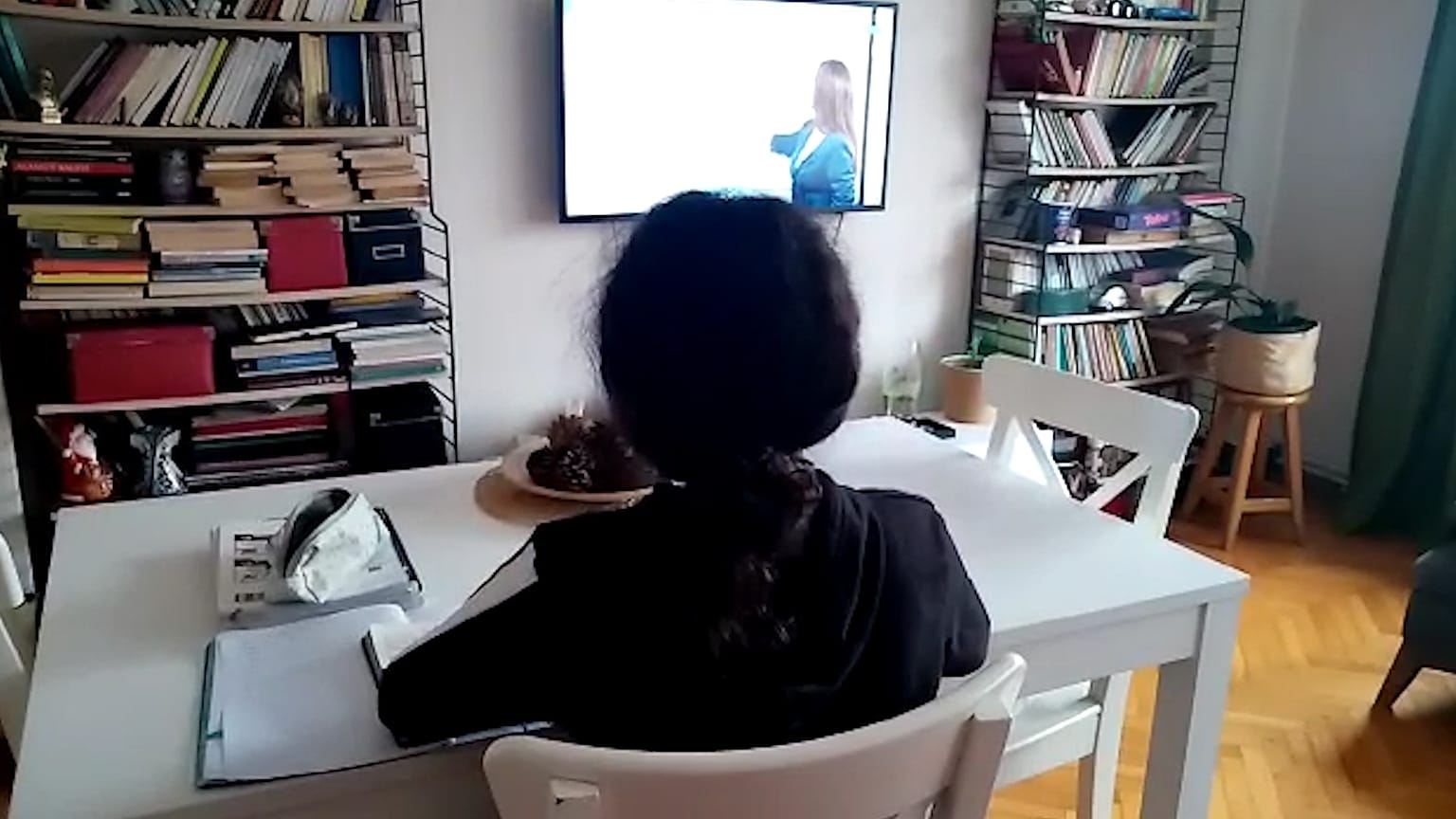 Uzaktan eğitim nasıl işliyor, veliler ne düşünüyor?