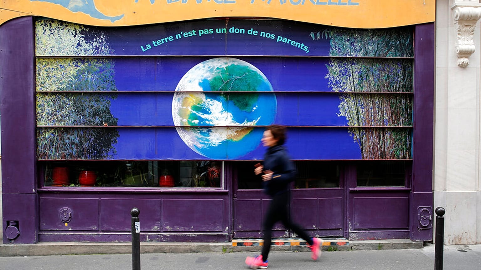 Virus Outbreak France