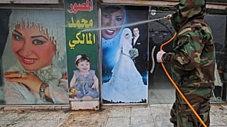 حملة تعقيم في العاصمة العراقية بغداد
