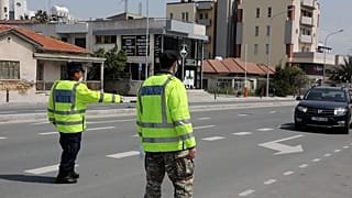 ΚΟΡΩΝΟΪΟΣ ΜΕΤΡΑ - ΑΠΑΓΟΡΕΥΣΗ ΚΥΚΛΟΦΟΡΙΑΣ 