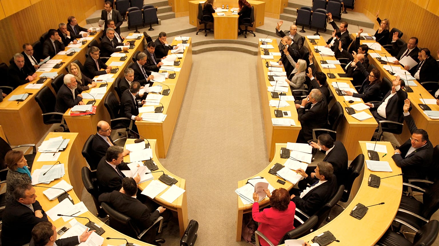 Κύπρος: Στη Βουλή σήμερα τα νομοσχέδια για τα μέτρα στήριξης της οικονομίας