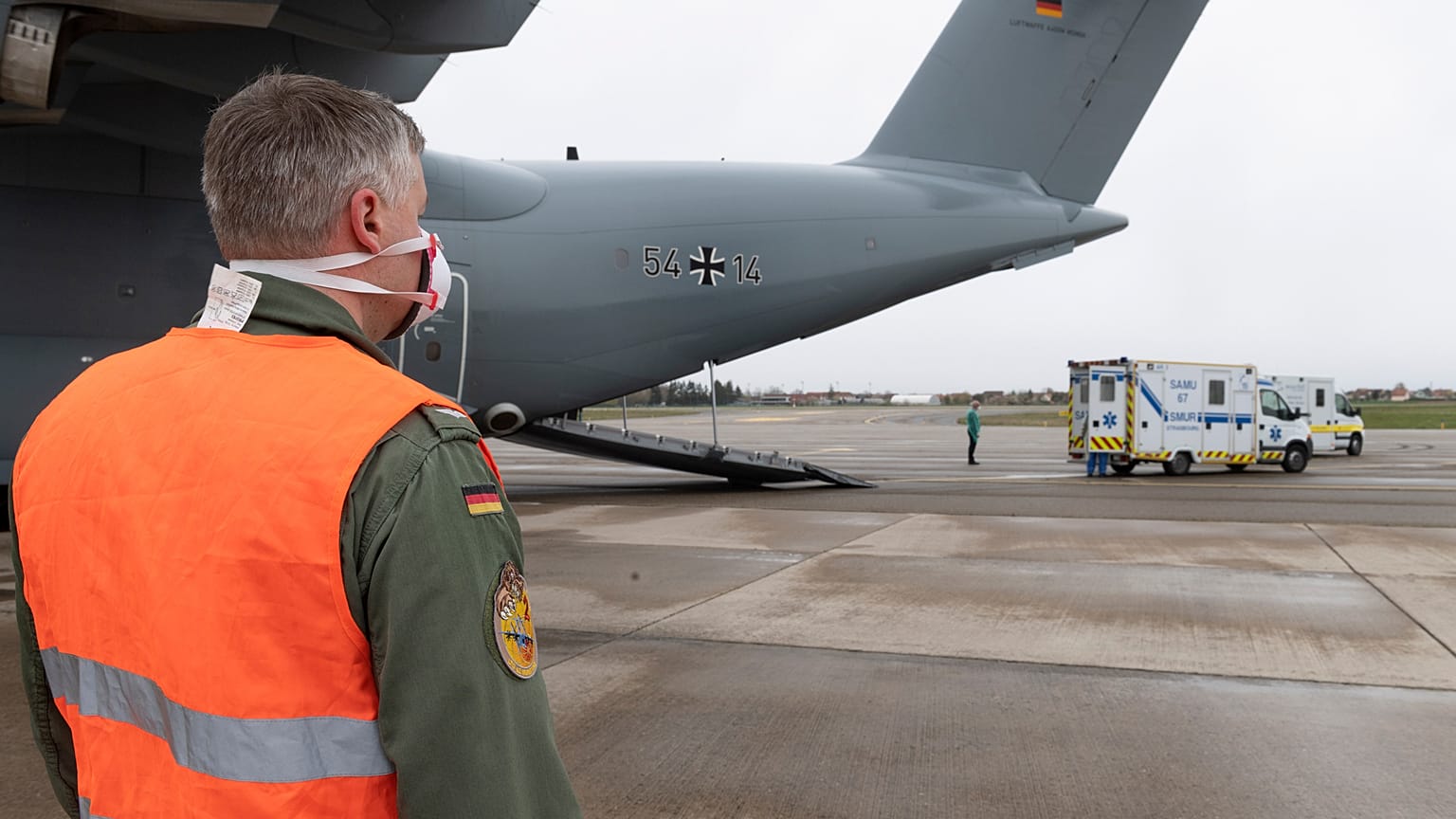 COVID-19: Francia prepara sus hospitales para llegar al pico de la pandemia