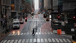  New York'ta mağazalar yağmalamaya karşı önlem alıyor