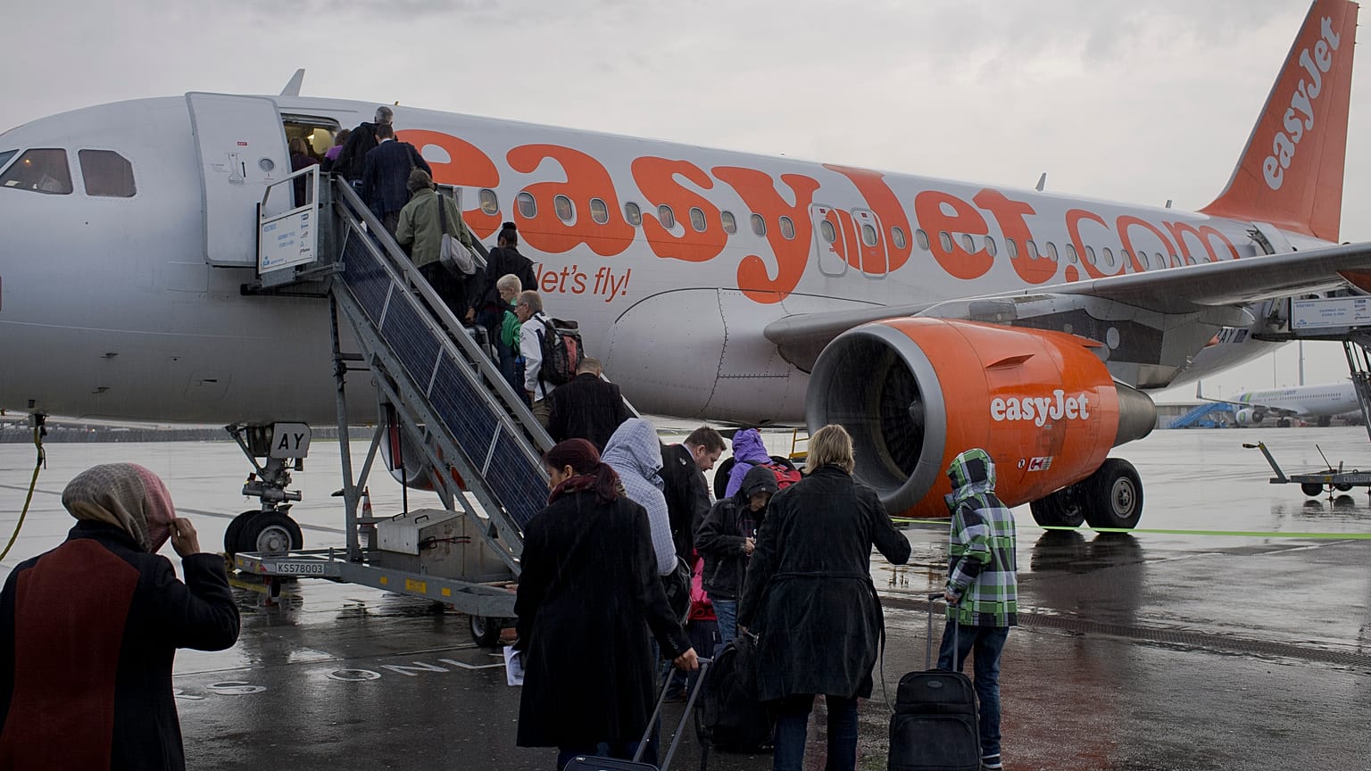 Britain EasyJet Emission