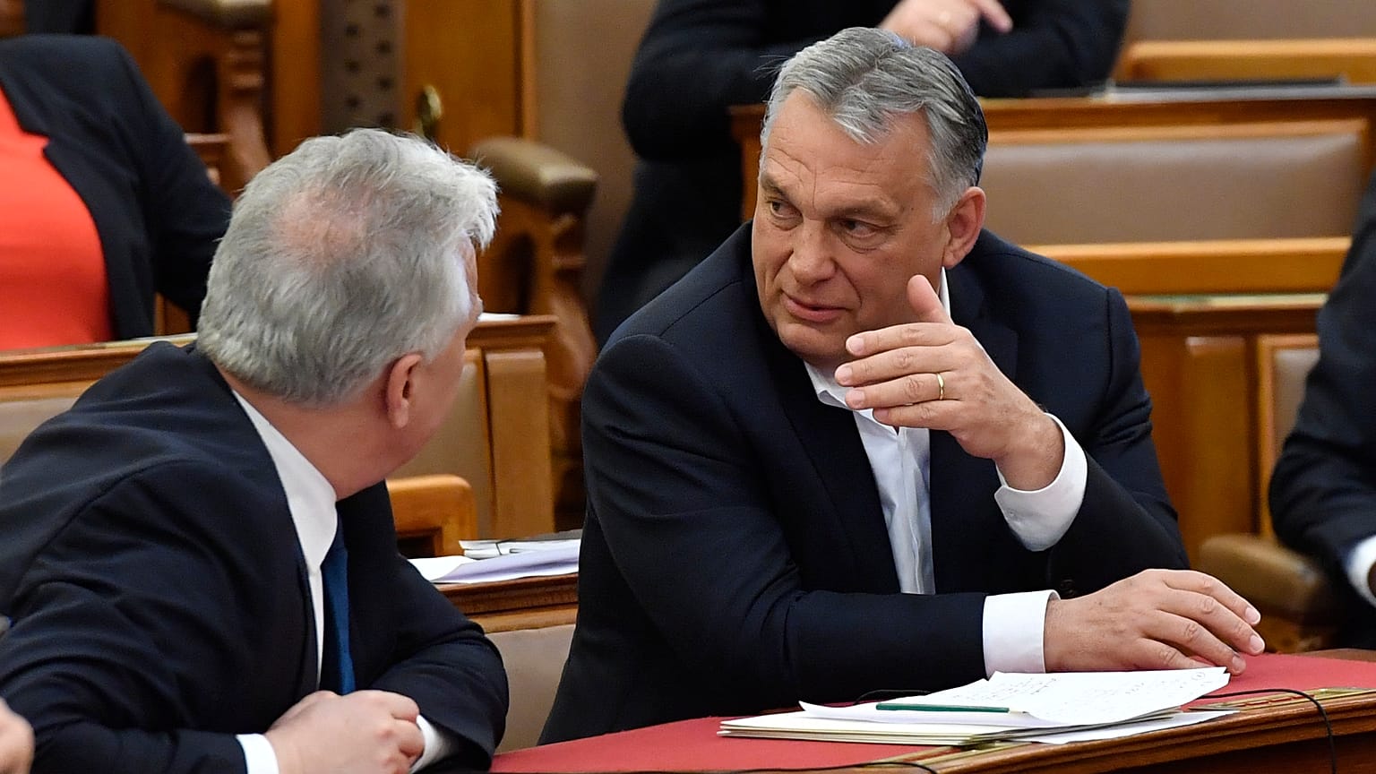 Megszavazta a kormánypárti többség a "felhatalmazási törvényt"