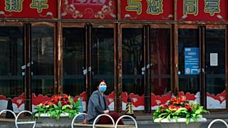 Während in Wuhan das normale Leben langsam wieder anläuft, hat ein Todesfall nach Infektion mit dem Hantavirus in den sozialen Medien Panik ausgelöst.